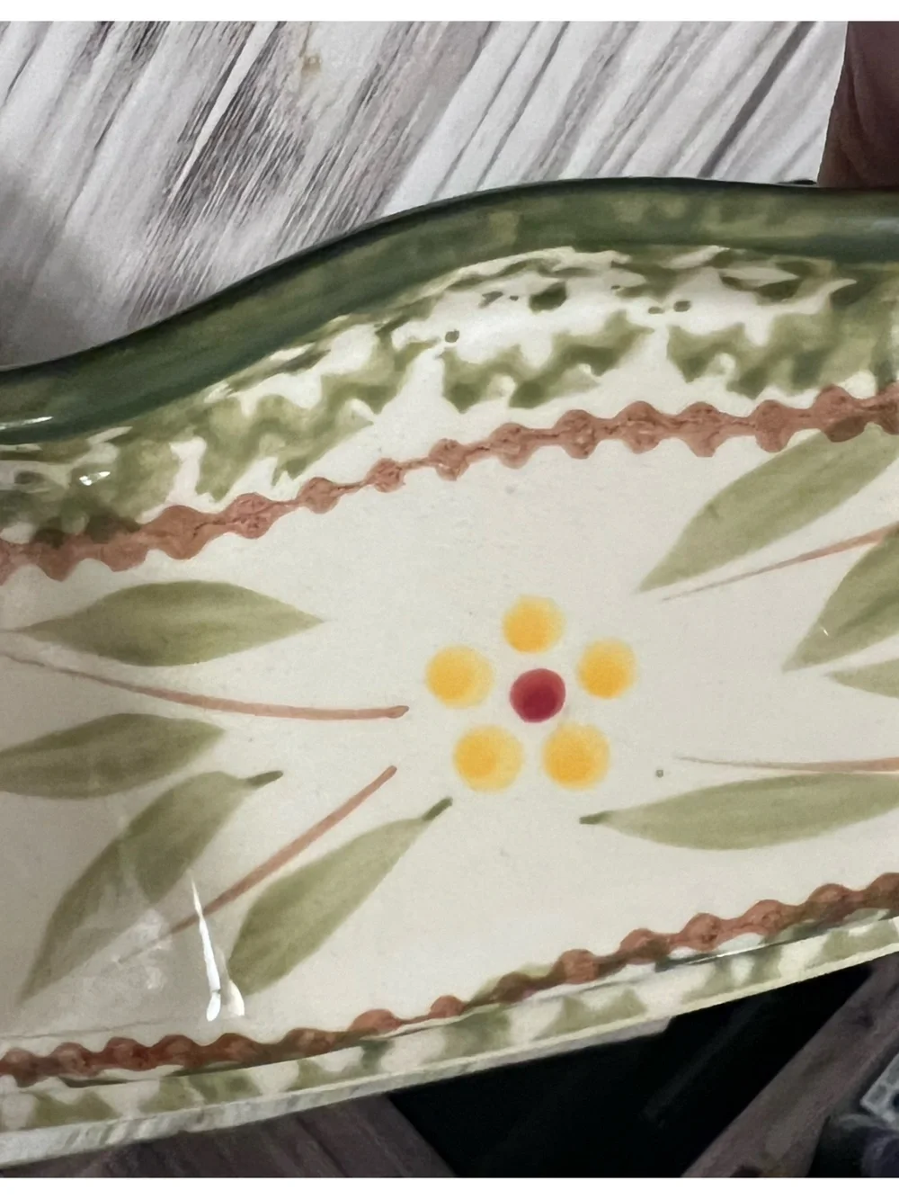 Temp-tations Old World Green 11” 2.5 Qt Round Baker Casserole w Wire Rack